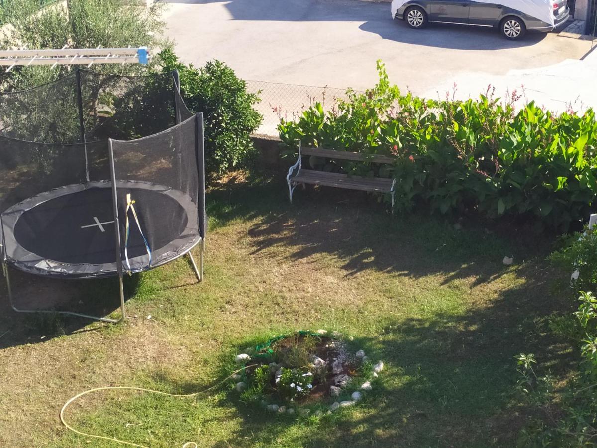 Honey Bee Cavtat Apartment Екстериор снимка